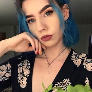 Meet your Posher, Macayla